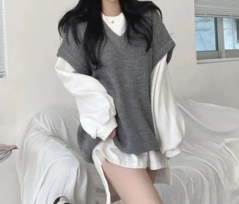 Autumn Winter Vest Women Korean Style Knitted Sweaters Female Oversized Preppy Jumper Ladies Casual Loose Long Sleeve Pullovers