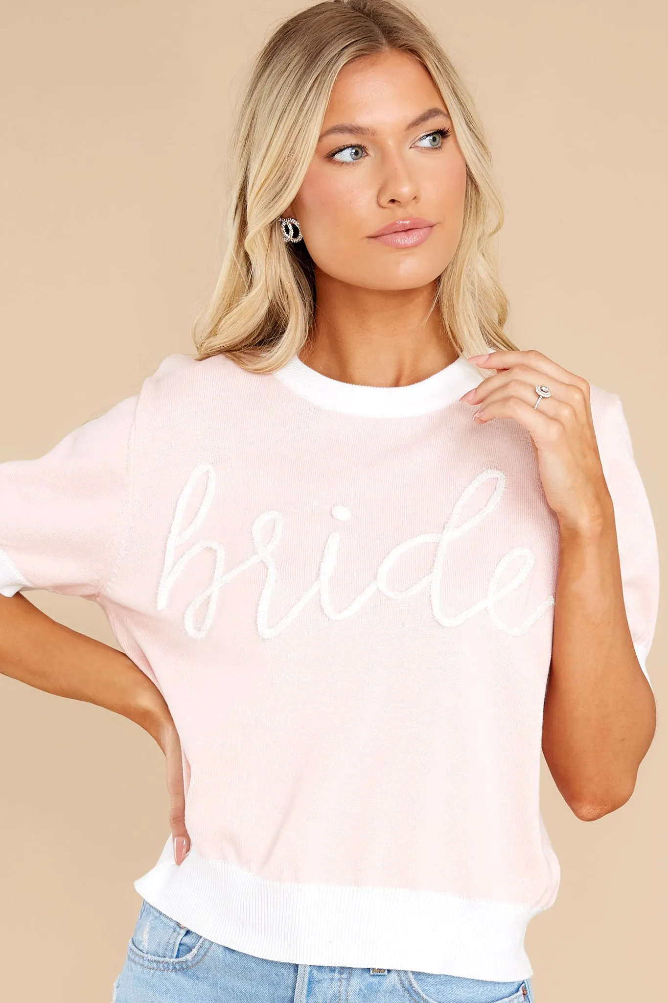 Bride Glitter Script Light Pink Short Sleeve Sweater