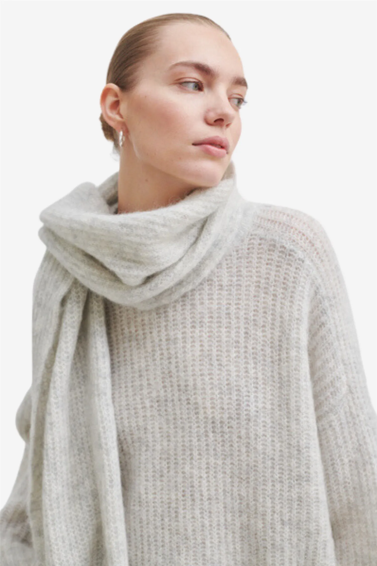 Caroa Knit Scarf