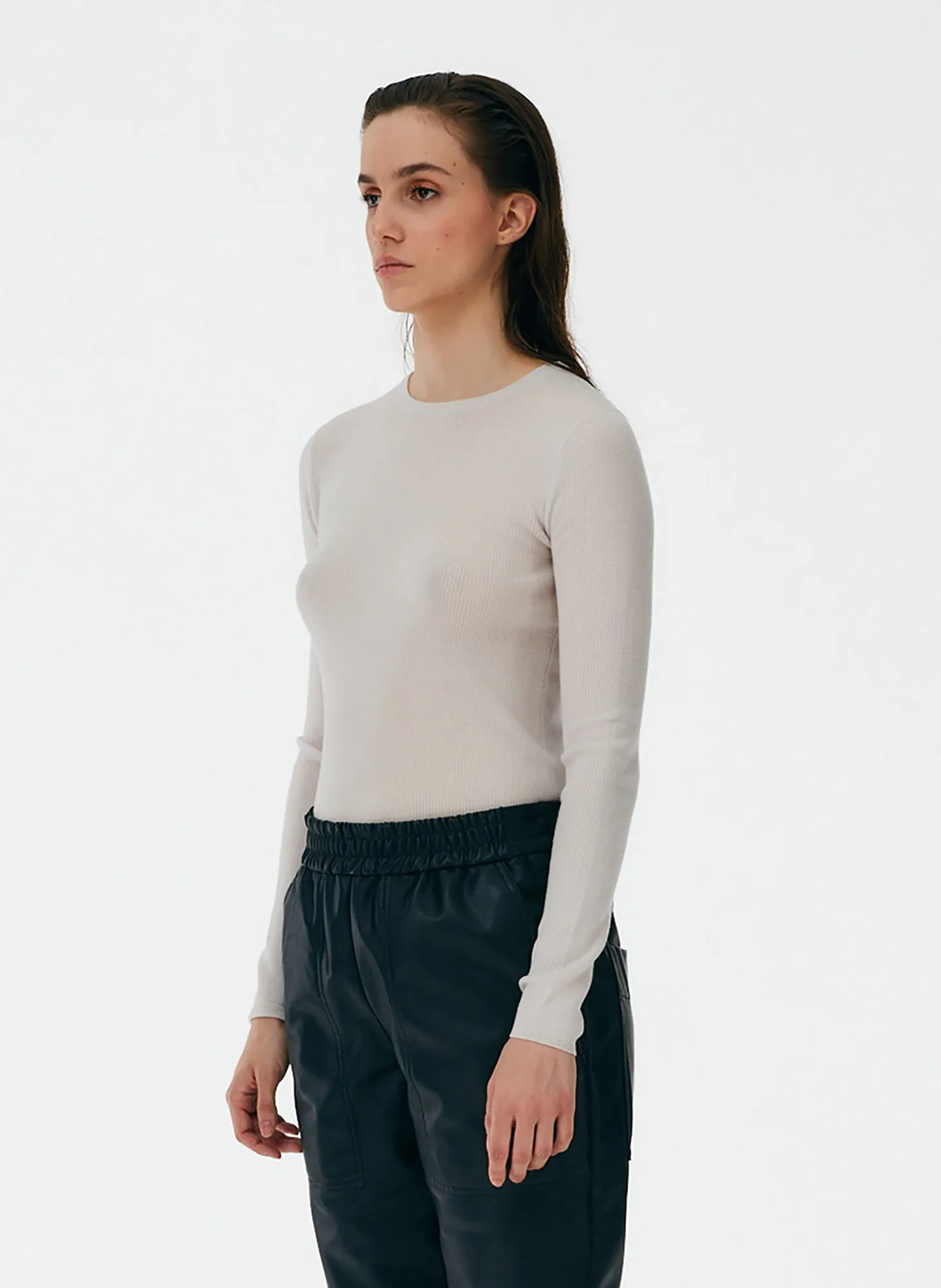 Feather Weight Ribbed Crewneck Pullover Sweater