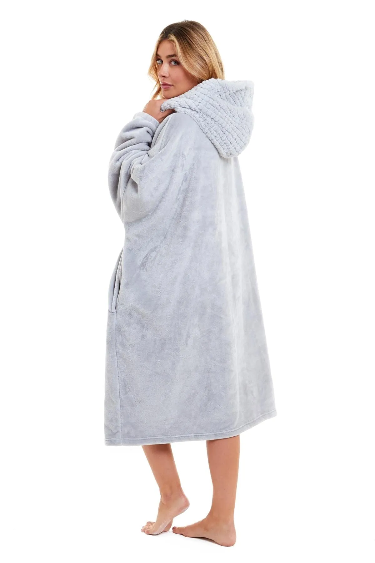 Oversized Women's Plush Hooded Poncho Blanket with Ultra-Soft Fur Hood and Double Pocket in Pink and Grey by Daisy Dreamer