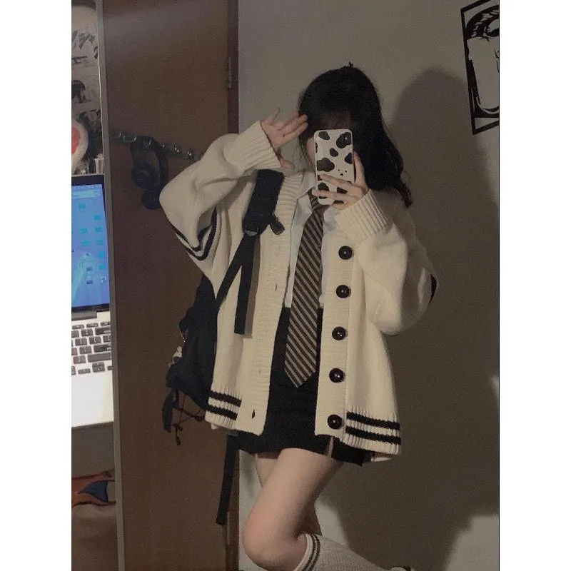 Wenkouban korean fashion Knitted Sweater Coat